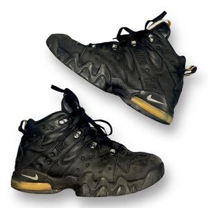 Nike Air Max 2 CB 94 Size 10
Black and Gold High-Top Sneakers